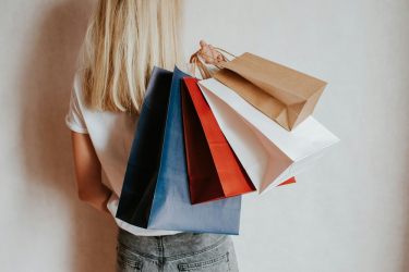 Generace Z_shopping_unsplash