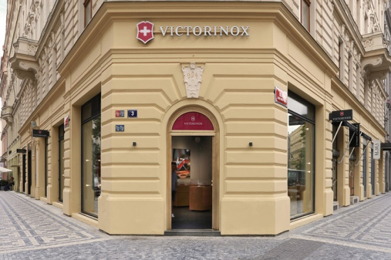/media/17904/victorinox_prodejna_praha_1