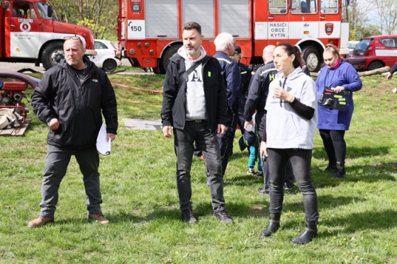 /media/bi3osgt1/hubne-cela-vesnice