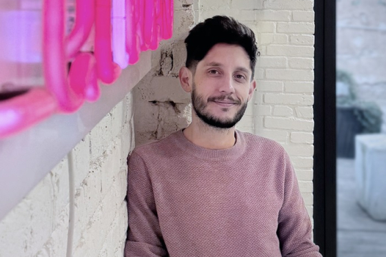 /media/kxedi04s/vit-strobl_hullabaloo