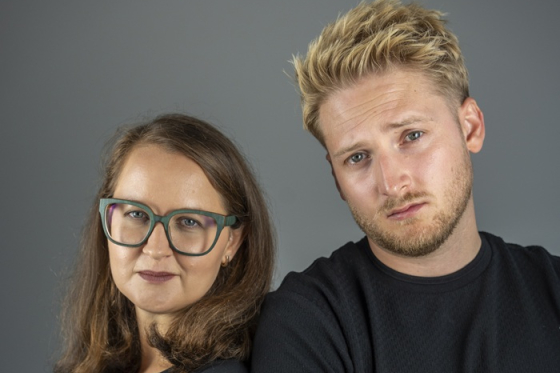 /media/ta3ljkrd/novináři-zuzana-černá-a-václav-crhonek