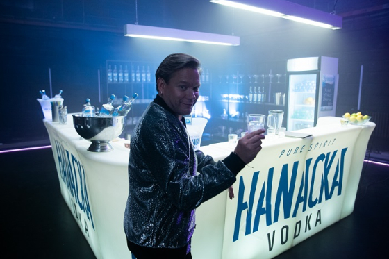 /media/10916/puzs_hanácká-vodka-a-matěj-ruppert_backstage