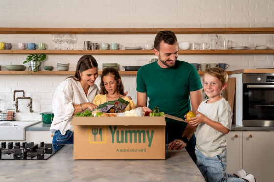 /media/ddvljdfw/yummy-boxy