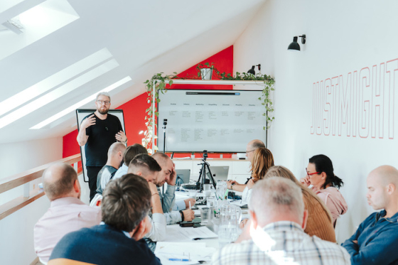 /media/04yfwhv0/masterofmarketing