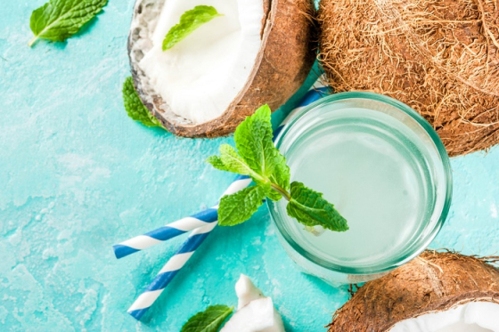 /media/7074/coconutwater_shutterstock