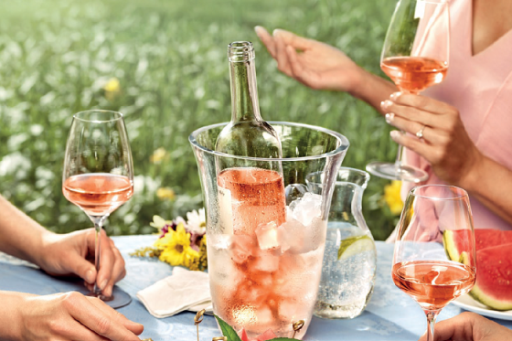 /media/8919/vinarskyfond_2019_ruzove