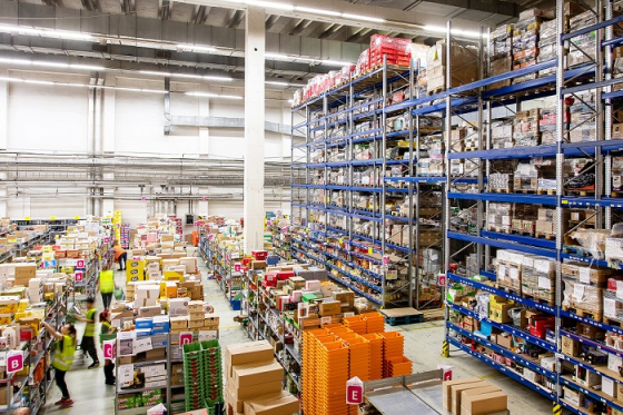 /media/18494/rohlík_sklad_praha