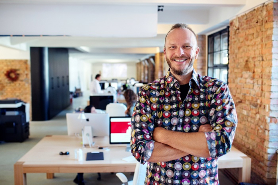 /media/5241/simon_capek_1