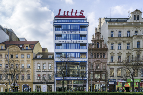 /media/12623/václavské-nám-_palác-juliš