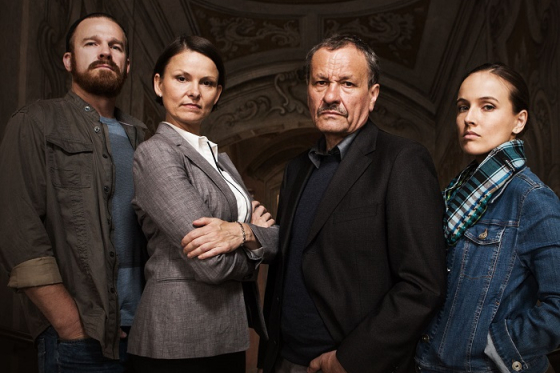 /media/23714/modre-stiny