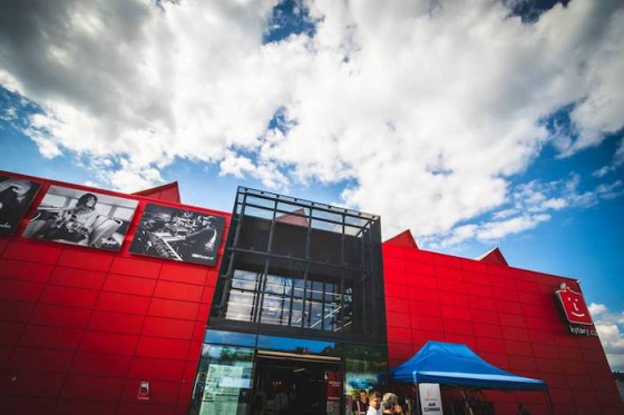 /media/23722/kytarycz_prodejna