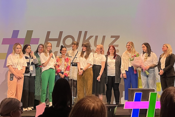 /media/24712/holkyzmarketingu