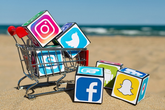 /media/10741/socialsale_shutterstock