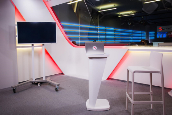 /media/2583/seznam-tv_zpravodajske-studio