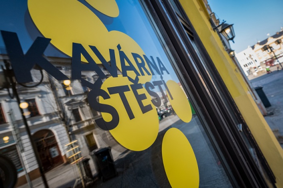 /media/3422/sazka_kavarnastesti2