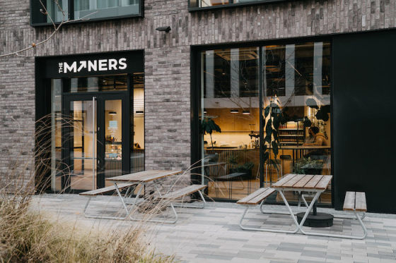 /media/45kbuwcl/the-miners-churchill_italska-praha2