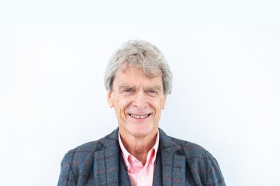 /media/gs4k3s05/john-hegarty_foto