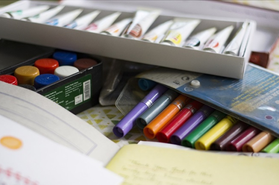 /media/dbejvhv1/skolni-pomucky_papirnictvi_pixabay