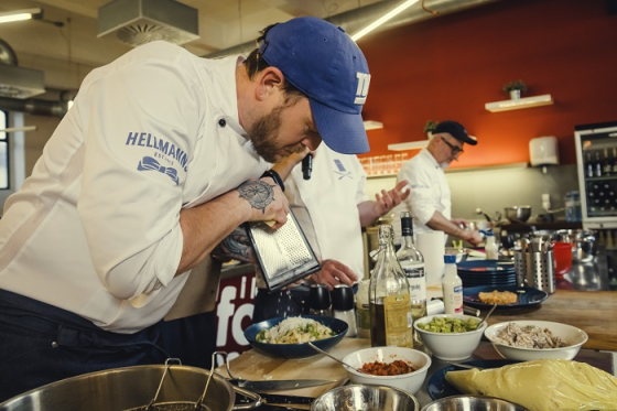 /media/8292/hellmann_s-scott-van-wagenen-1