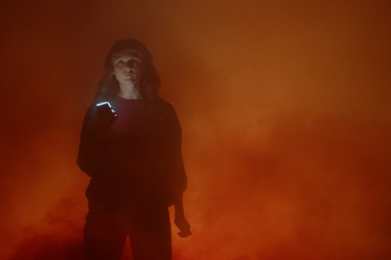 /media/9150/distractphone