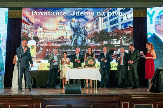 /media/10109/povstaňte-jdeme-na-pivo