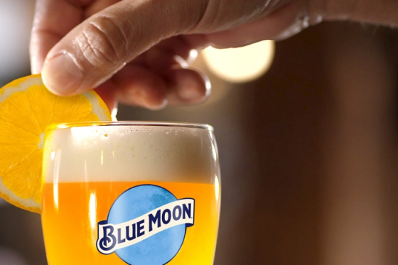 /media/10502/blue-moon_rituál