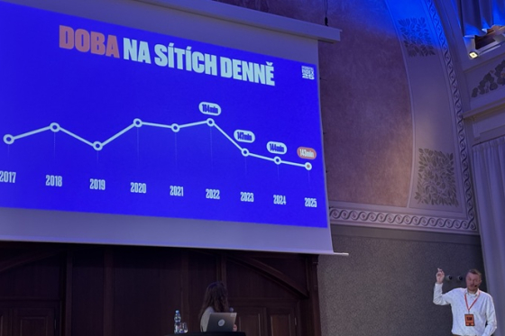 /media/511l4k1o/ami-digital25