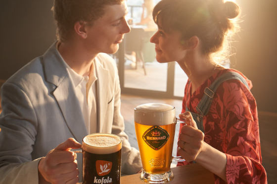 /media/25168/bernard-se-přidává-k-láskyplnému-pátečku-kofoly