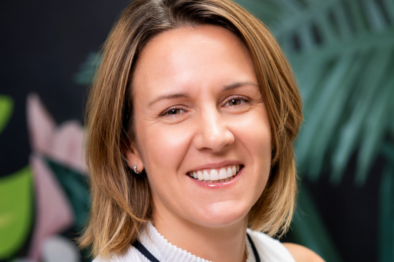 Xenia Olajosova image