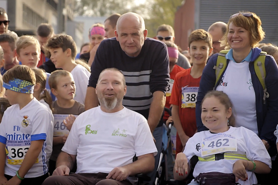 /media/15032/milionar-mezi-nami