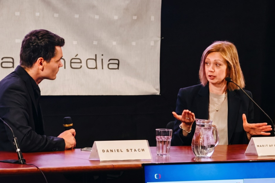 Yle Marit af Björkesten a Daniel Stach