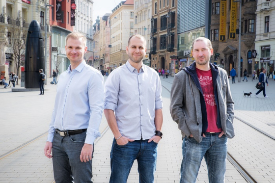 /media/5162/idealninajemce-cz