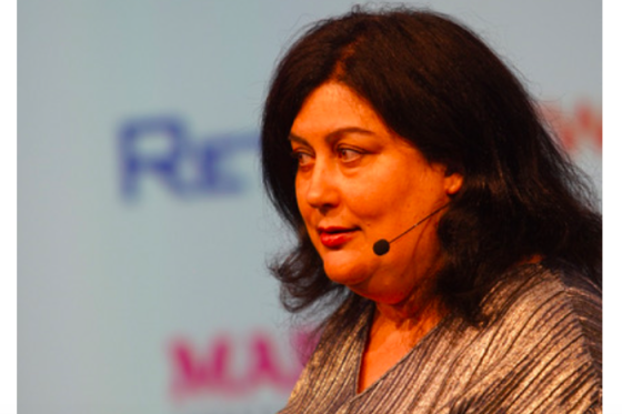 /media/10217/jenniromaniuk