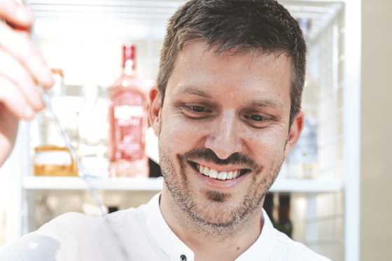 /media/kcdfdkkf/janmartinik