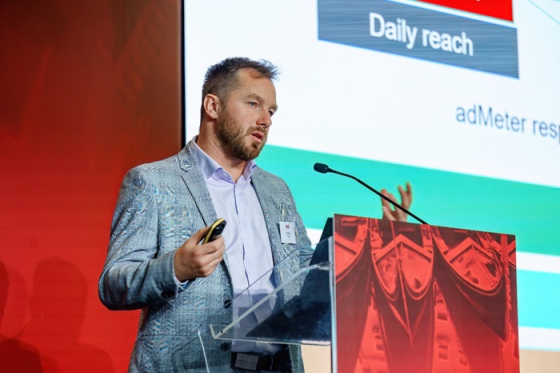 /media/we0p0sit/jsef-fiser_median