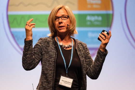 /media/0axp3a2a/hana-klouckova