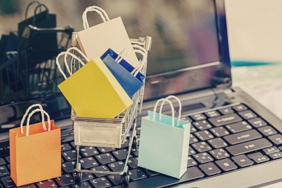 /media/9111/shutterstock_online_nákupy_1