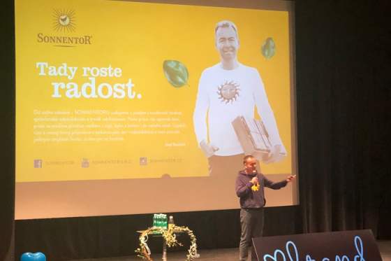 /media/6202/lovebrand_josefdvoracek