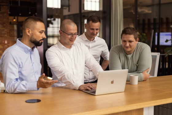 /media/2krpn2xj/zakladatelé-elv-ai-milan-dubec-jakub-šuster-gabriel-tóth-ludovít-ďurman