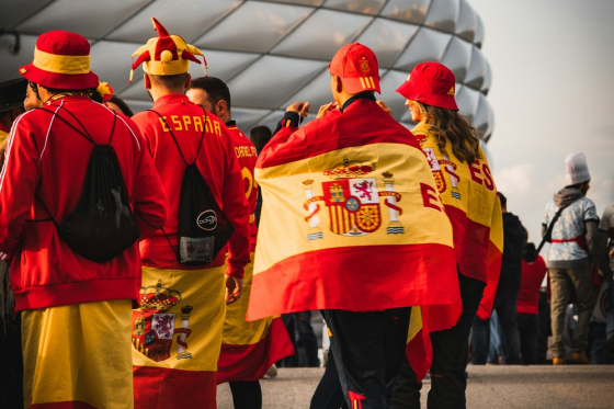 Spanelsko fanousci-unsplash
