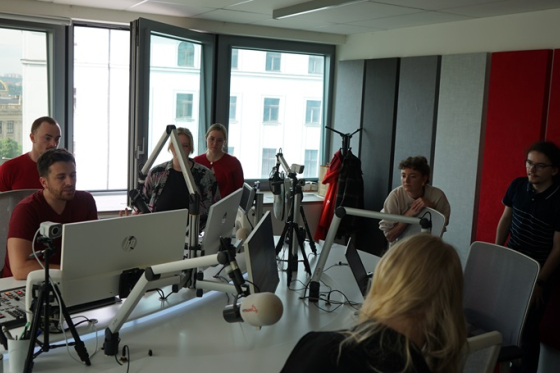 /media/q2zawbyy/rdiohouse