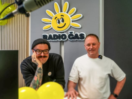 /media/earhoh2s/rádio-čas-studio