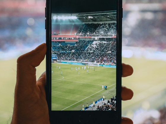 /media/40xbkth2/sport_streaming_mobil_unsplash