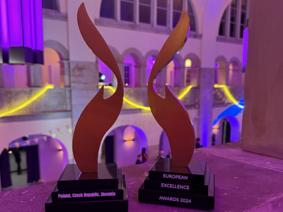 /media/mrbnbbdy/ceny-european-excellence-awards-pro-leo-burnett-a-msl-za-kampaň-nenasaditelný-prsten_3-kopie