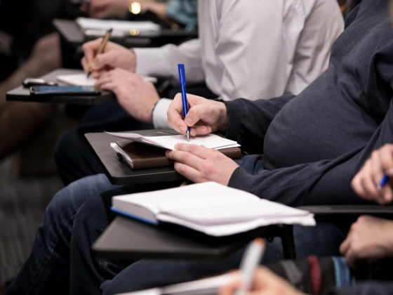 /media/18847/novinari_shutterstock