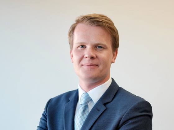 /media/0jeh5l0v/julian-rumswinkel