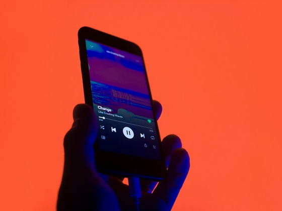 /media/hfdoxhao/online-audio-1_unsplash