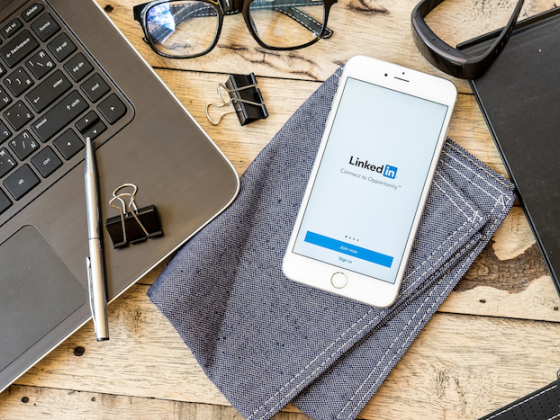 /media/7649/linkedin_shutterstock