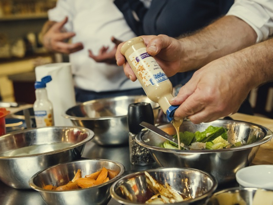 /media/8291/hellmann_s-restaurace-bez-jídla3-1