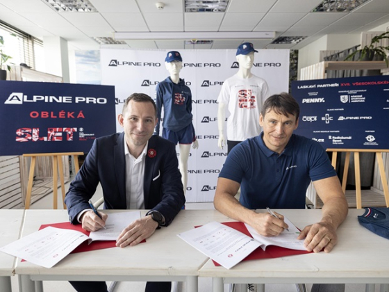 /media/ym4nl2dd/alpine-pro